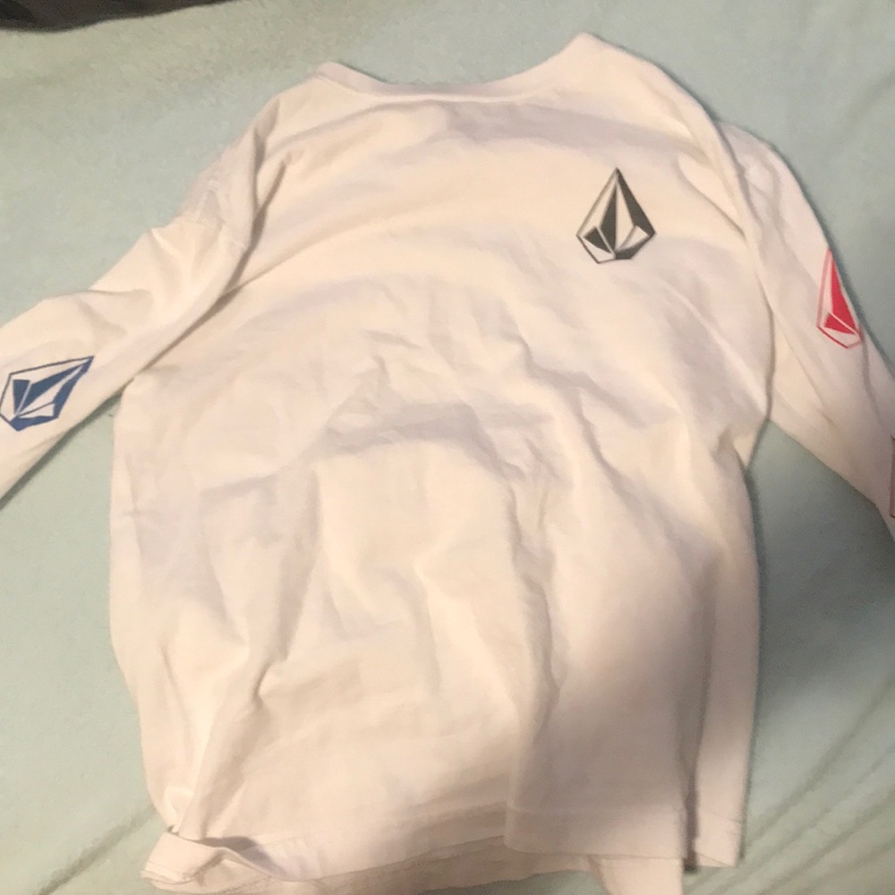 Volcom Boys Long sleeve white red blue Size small